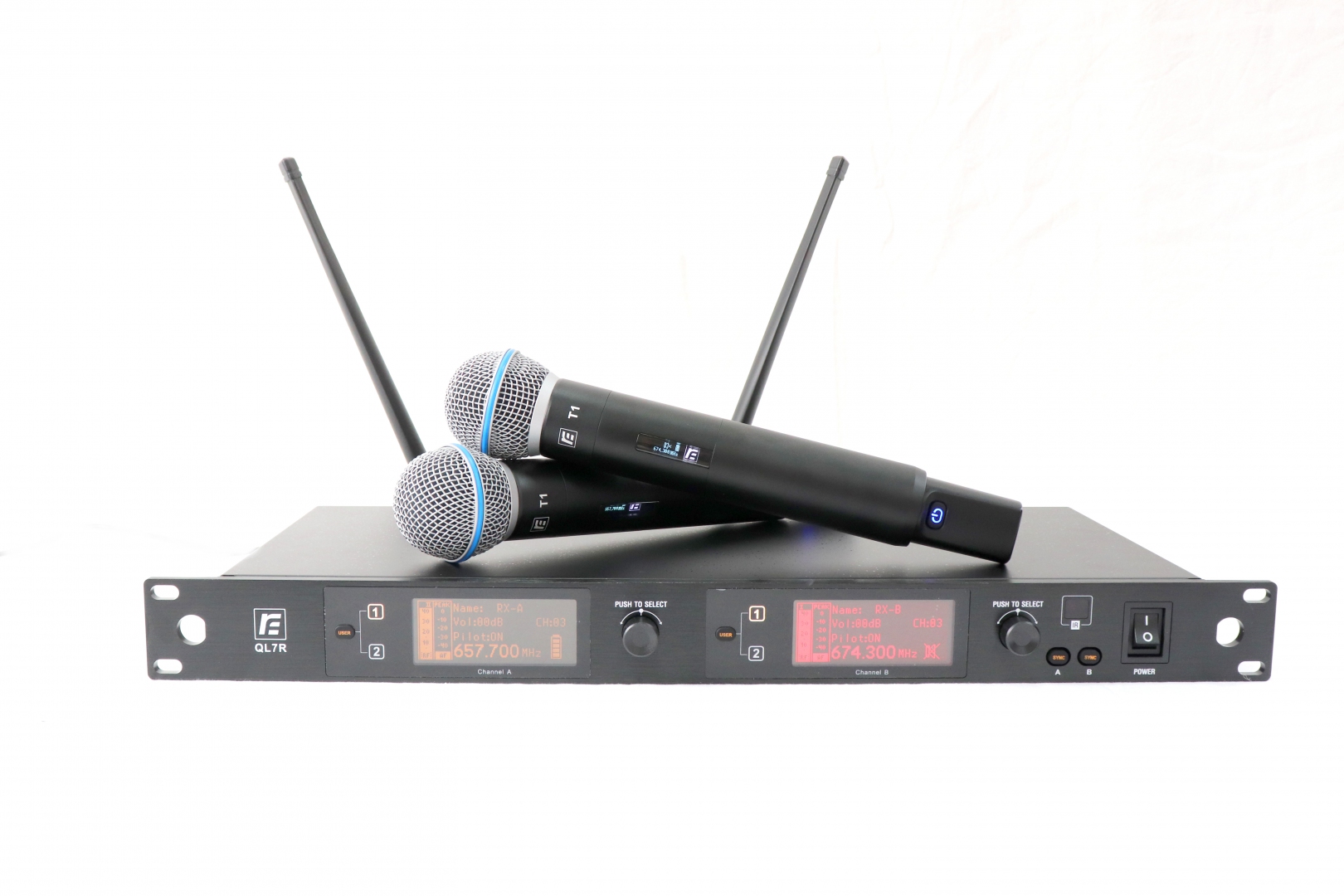 RFIntell QL7R/T1-A 651,800-683,400 МГц 2-канальная радиосистема с 2-мя ручными микрофонами в Партизанске